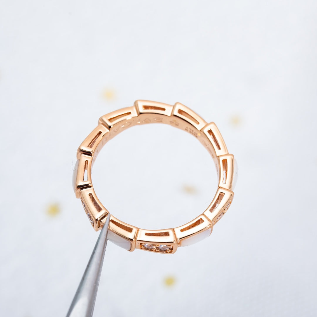 Bvlgari Serpenti Ring Pink Gold Cubic Zirconia MOP 3MM