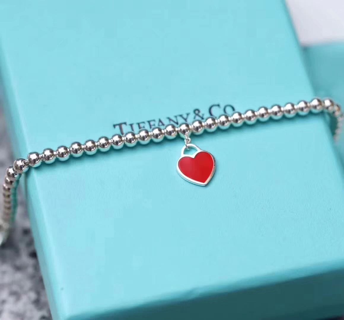 Tiffany Return to Red Heart Tag Bead 18K Gold Bracelet