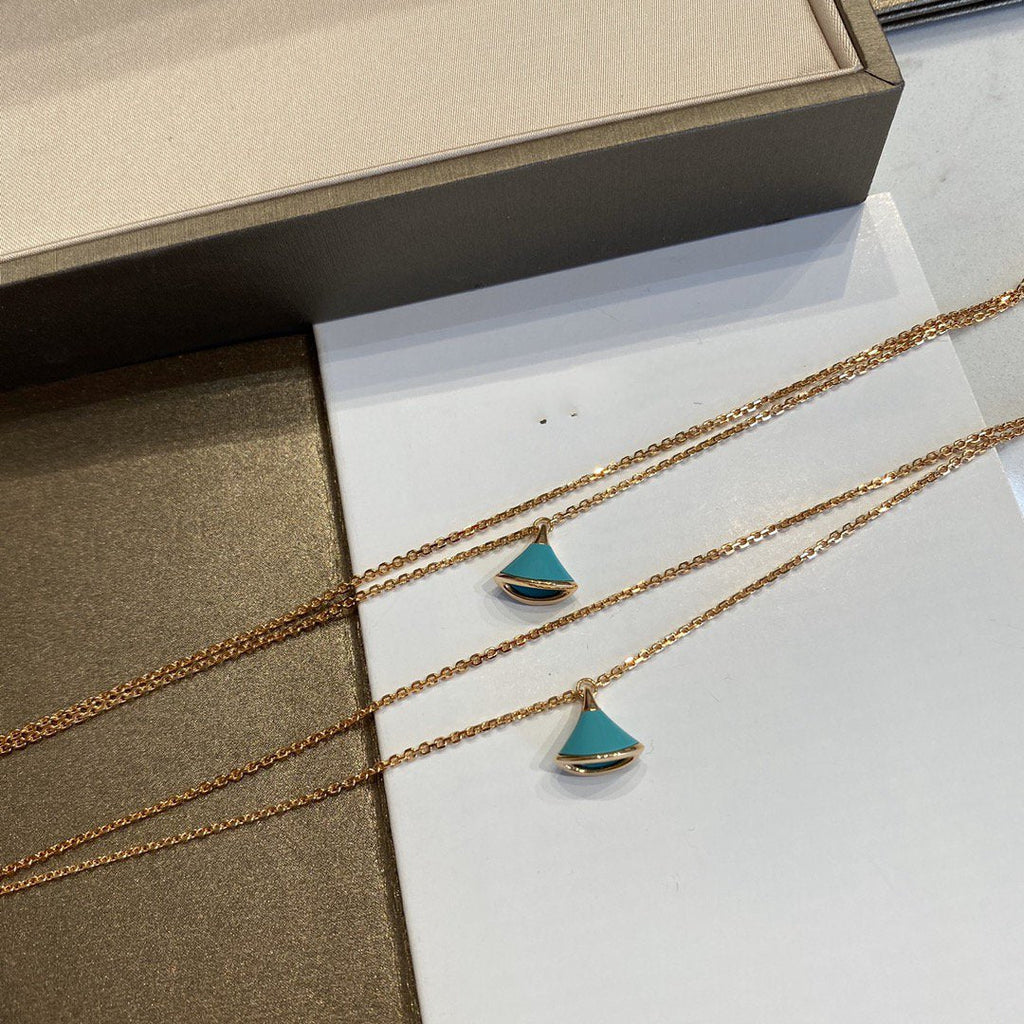 Bvlgari Dream 1 Motif Malachite Pink Gold Double Chain Bracelet