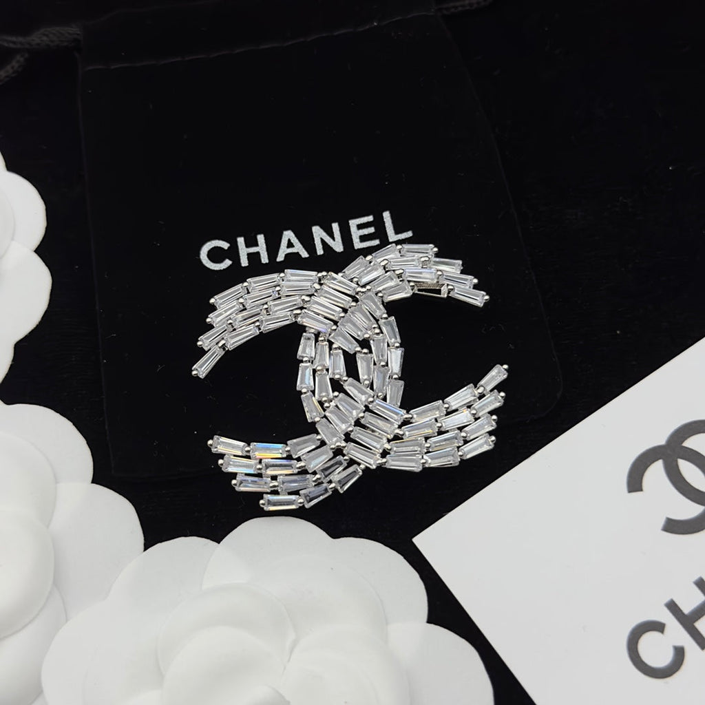 Chanel Brooch Silver 173425