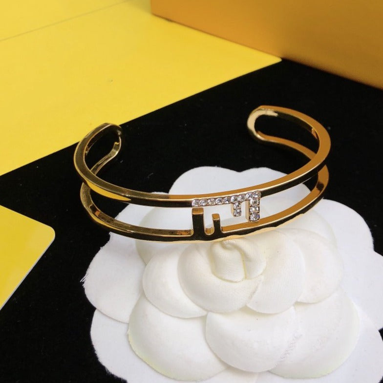 Fendi O'Lock Open Bracelet Gold Diamond