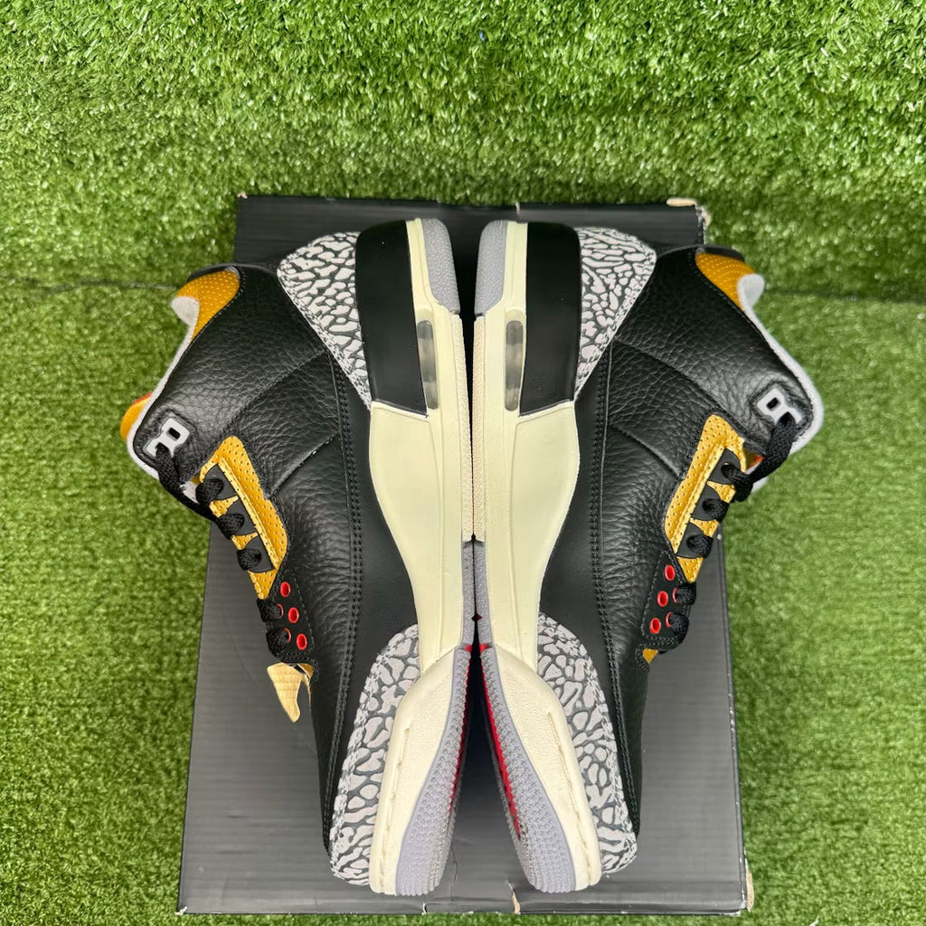 Used - Air Jordan 3 Retro Black Cement Gold (Women's) - US W 9 - detail 3