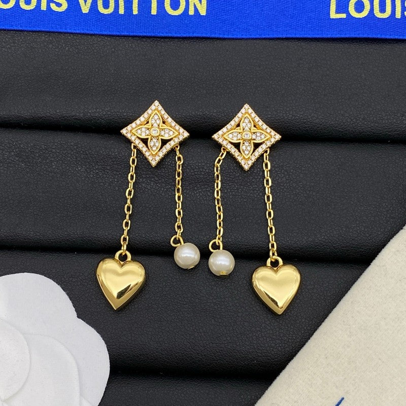 Louis Vuitton Pearl Diamond Drop 18K Gold Earrings