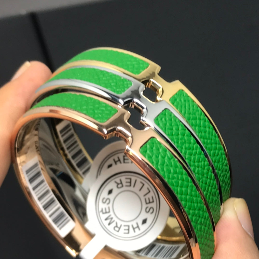 Hermes Olympe Green 18K Gold Bracelet