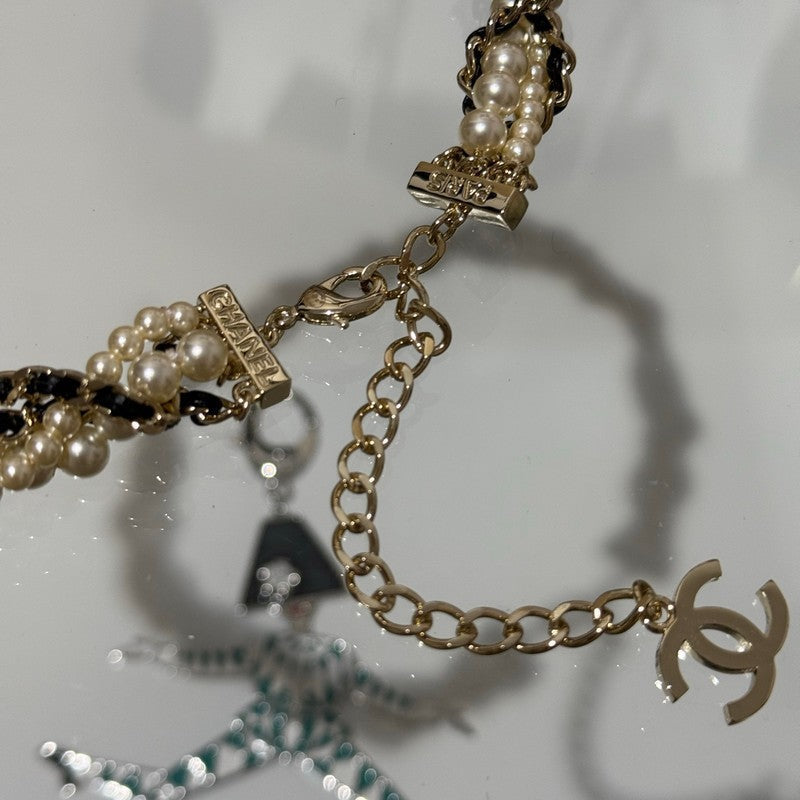 Chanel Pearl Leather Choker 18K Gold Necklace