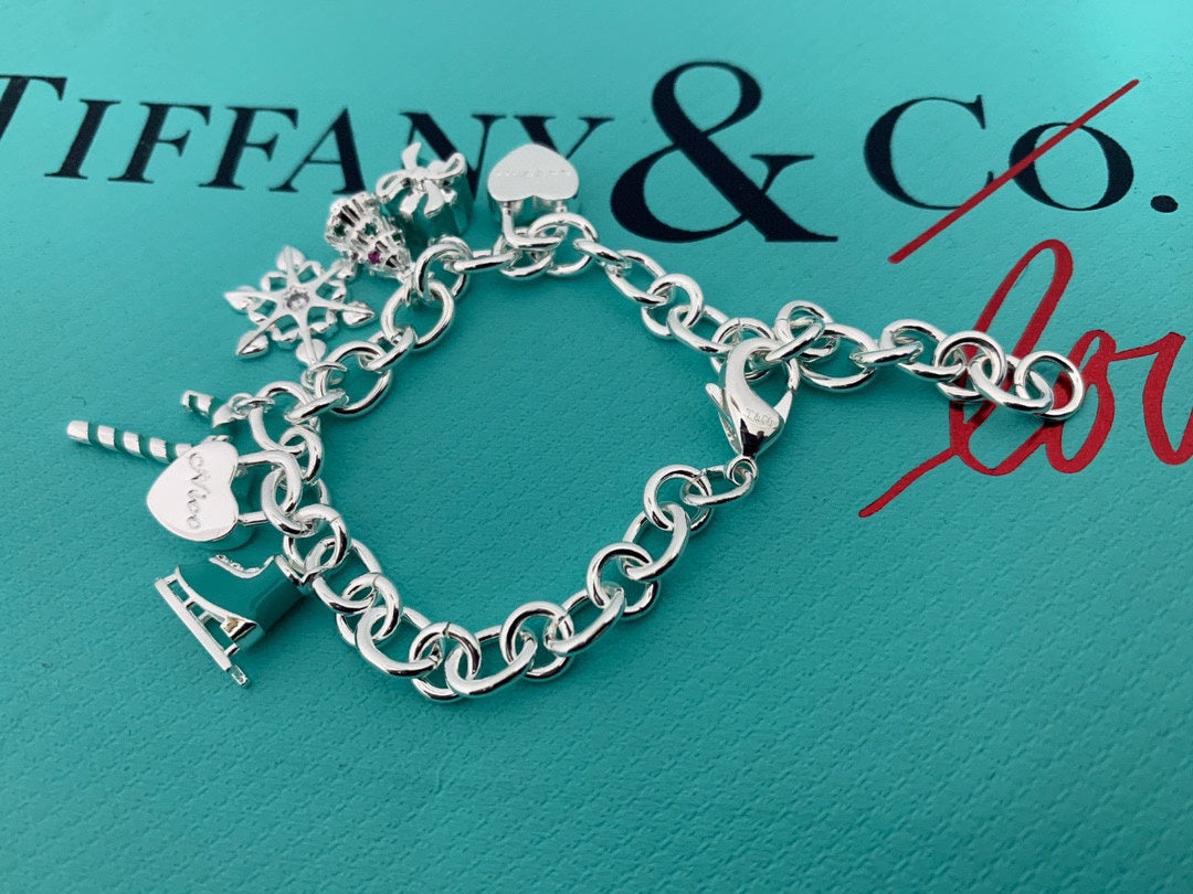 Tiffany Christmas Tag 18K Gold Bracelet
