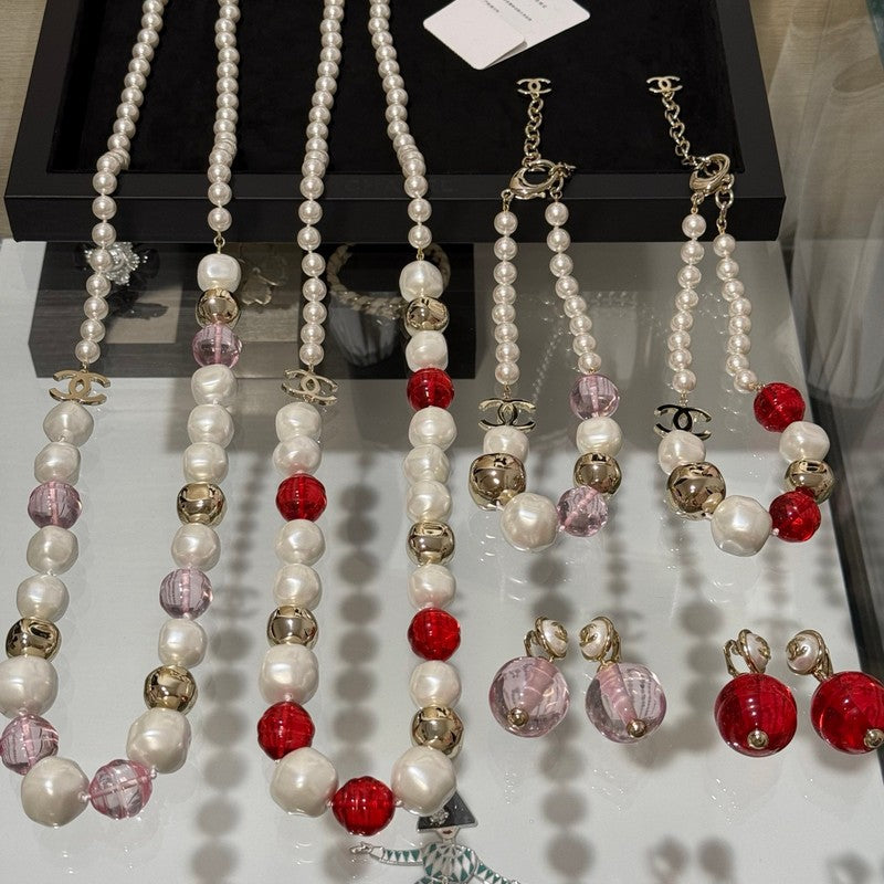 Chanel Red Crystal Pearl 18K Gold Necklace