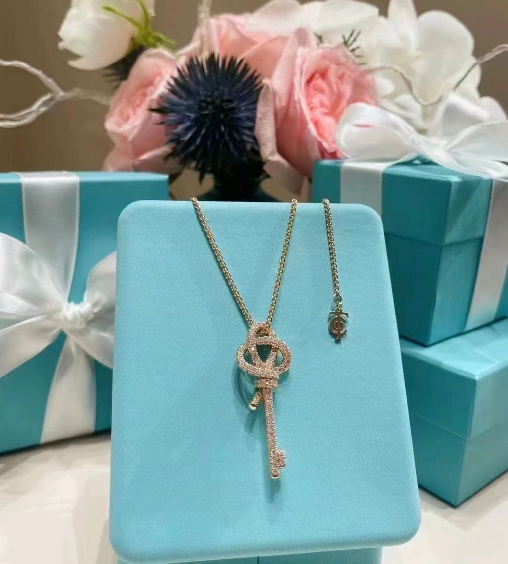 Tiffany Keys Woven Diamonds Large 18K Gold Necklace