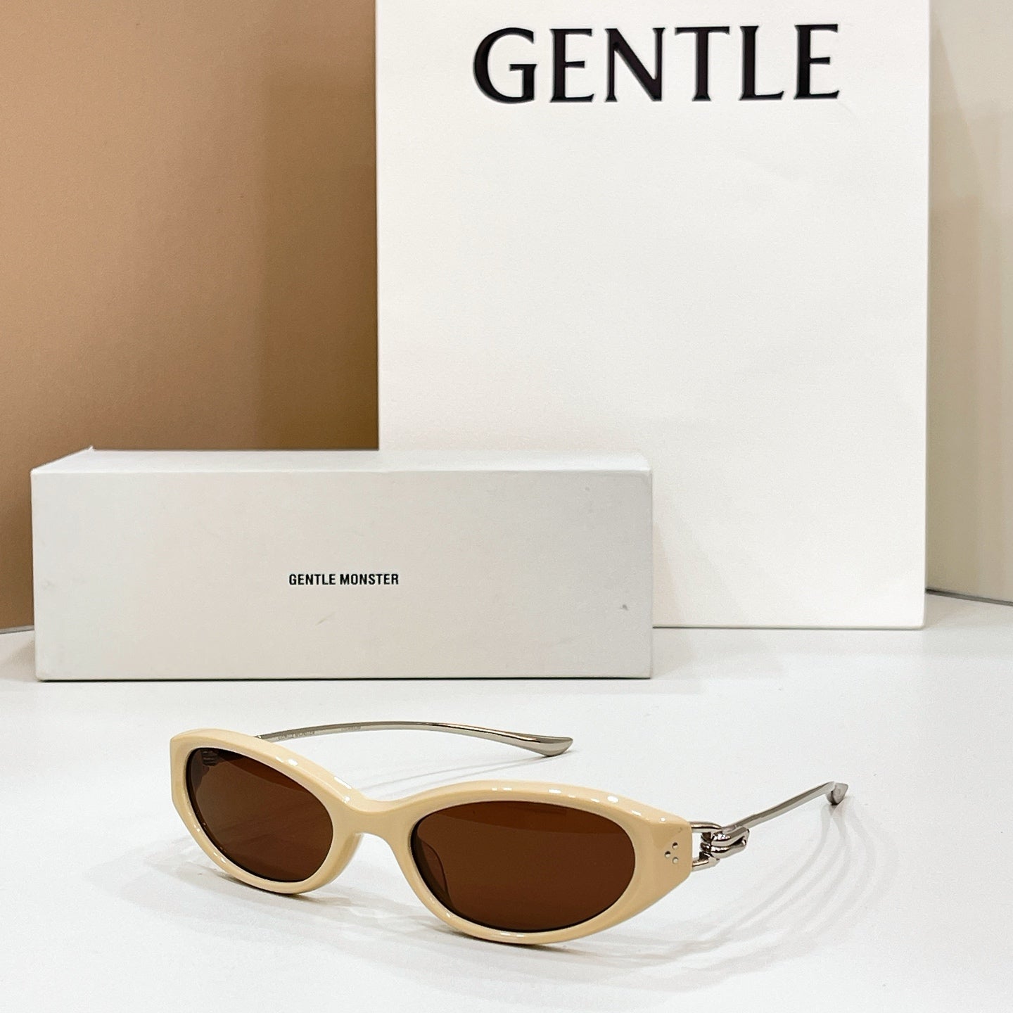 Gentle Monster Crepe Sunglasses